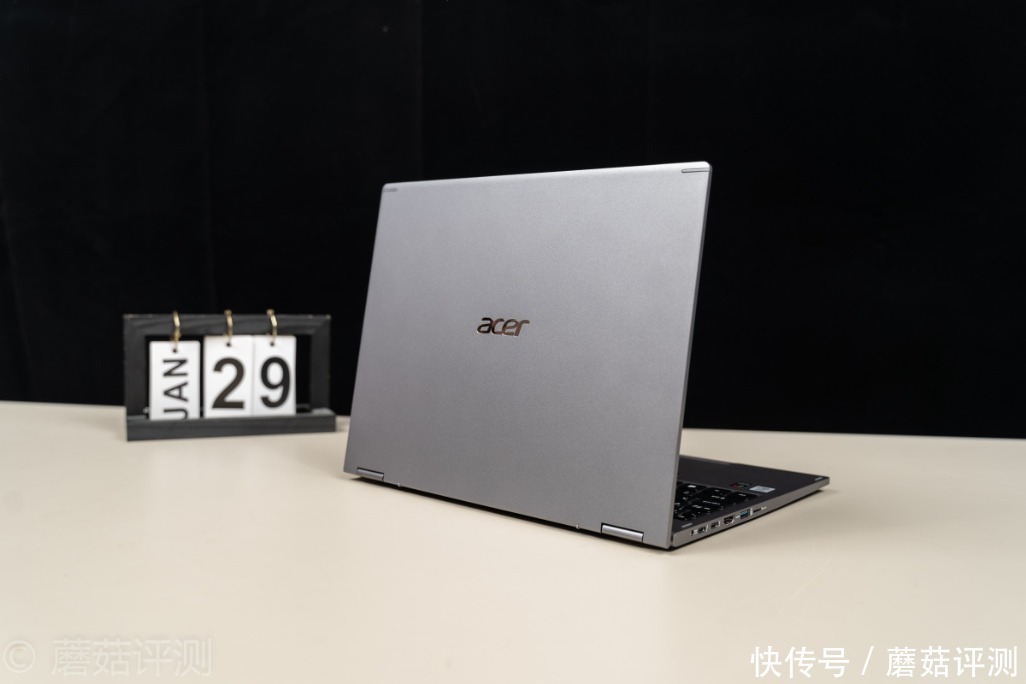  翻转|极致轻薄，自由翻转，细节出众、宏碁蜂鸟Spin 5百变2K轻薄本 评测