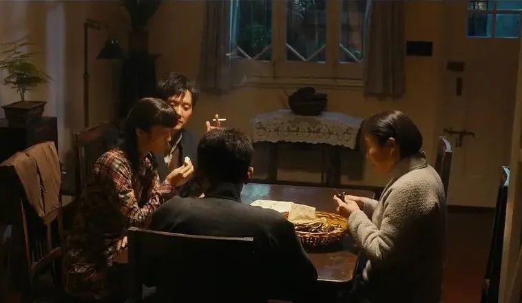 是从|【文学】萧红忆鲁迅：先生的笑是明朗的，是从心底的欢喜