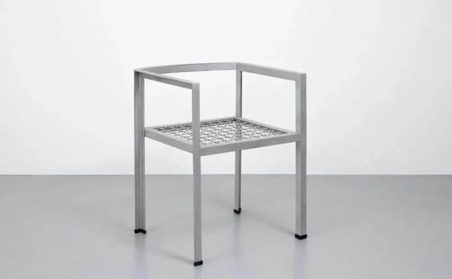  黑色|川久保玲：永远不想失去反叛的能力