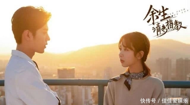  拍摄|肖战拍摄时尚大片，银发造型夺目科技感十足，太炫酷了