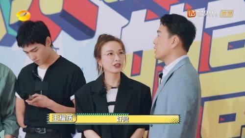  何炅|《快本》强捧吴昕？何炅罕见让C位，谢娜让出台词后神情让人动容