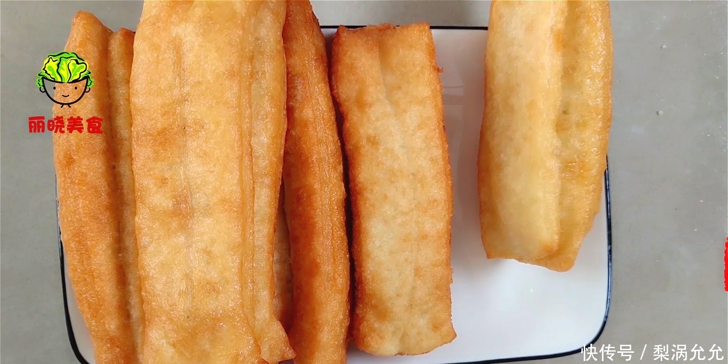 面粉|面粉别再烙饼了，教你简简单单炸油条，一看就会，一做就对，好吃