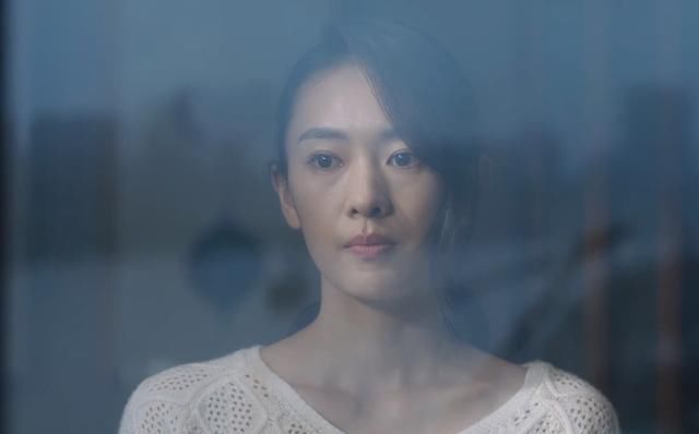 难怪|难怪“林有有”好熟悉，把她跟白百何的照片放一起，瞬间就明白了