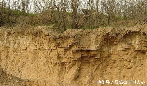 资金|中国第一座“烂尾楼”,光卖门票就日入50万,联合国称其世界奇迹