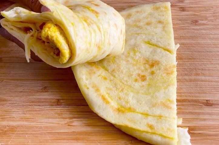 己在家做|早餐别买了，教你自己动手做，10分钟就好，暄软筋道又好吃