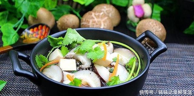 缓解|经常胃反酸,吃它能缓解,既当主食又当菜,节食减肥润肠胃