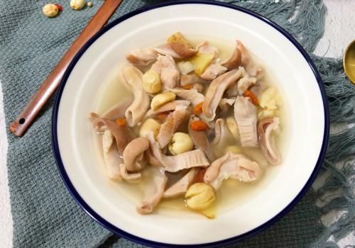 猪肉|秋天,少吃猪肉多喝它,每天一碗,气血足了,失眠也好了