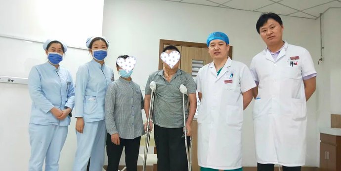 郑州人民医院|吓人！手机放裤兜爆炸险些炸断腿，这几大征兆一定要注意!