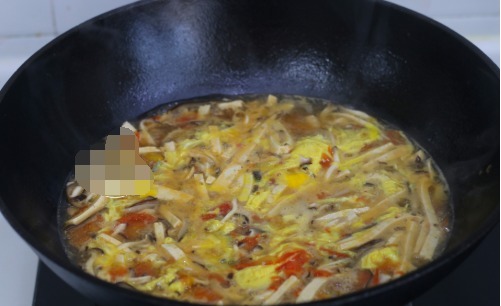 酸辣|十分钟快手汤,酸爽可口,营养美味