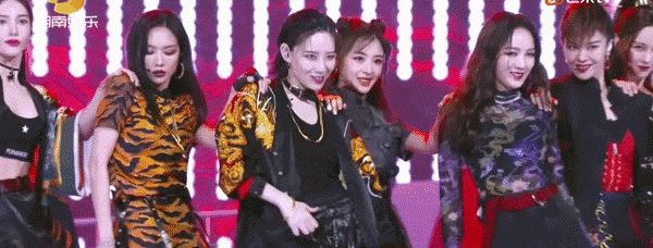  乘风破浪|《乘风破浪的姐姐2》透漏新噱头，观众却不买账