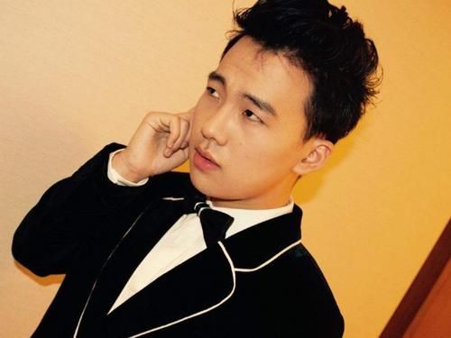  样子|跑男中邻家男孩般的郭麒麟，生活中其实是这个样子，很多人都想不到