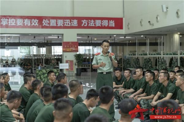 真情|“战地文化+＂综合服务轻骑队：服务到一线 真情暖兵心