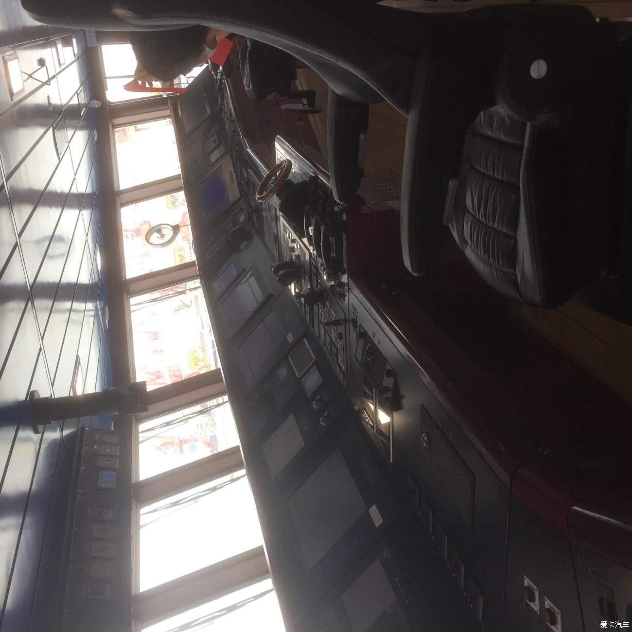 参观记|蛟龙号参观记