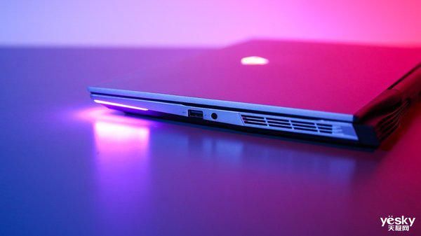 F117|机械师【战空】F117-X评测:有颜有料又能打的游戏本