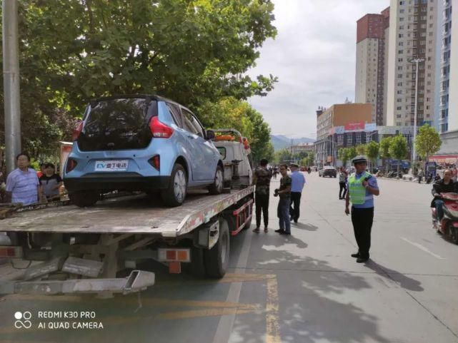 交通|卢氏交警大队集中整治城区重点交通违法行为