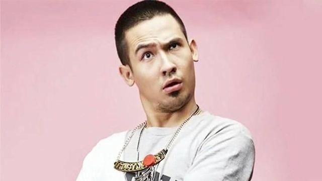  脱口秀|程璐思文离婚，讲讲看脱口秀的往事和婚姻的事儿