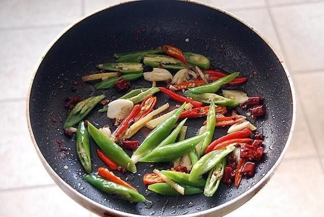 不柴|牛肉怎么炒嫩滑又好吃?掌握这些技巧,牛肉嫩而不柴,鲜香美味