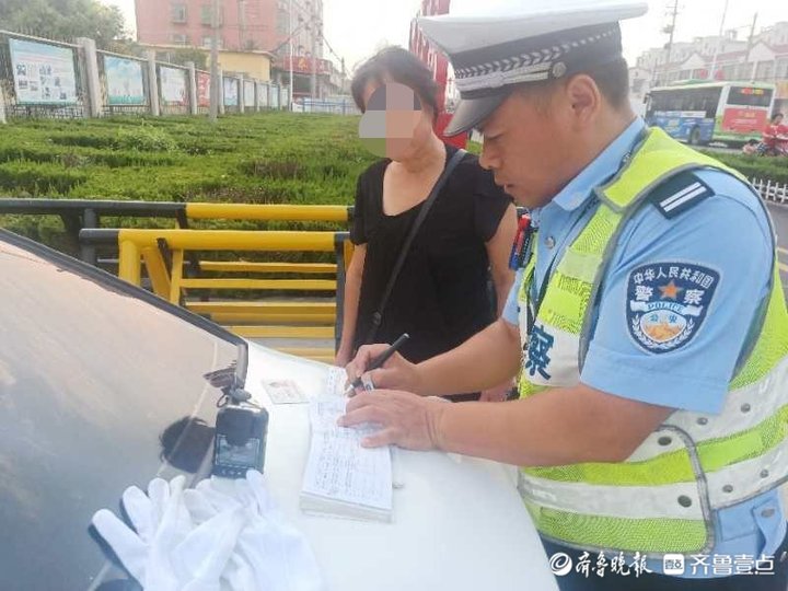 罚款|罚款20元,泰城开出首张未悬挂电动自行车号牌罚单