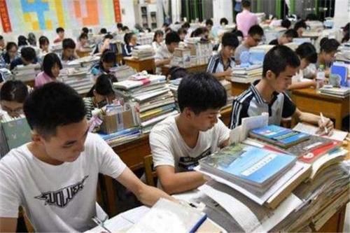 高考|备战高考，高三父母让孩子不再惧怕考试，需要抓住四个要点