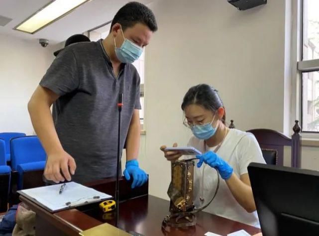 网络游戏|90后入职一年侵吞720余万，奢侈包买了60多个，网络游戏投入70万元