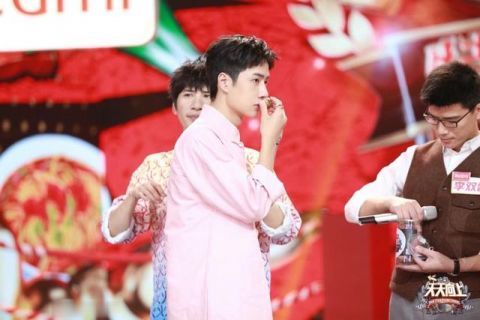  美食|王一博最爱吃的美食是啥？今晚10点《天天向上》美食季告诉你