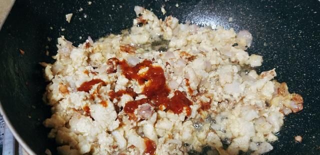  散粒|洋葱+猪肉+鸡蛋，做出美味上等肴佳，颗颗散粒即下饭又香鼻