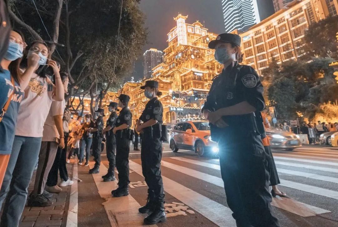 闪光|长假中,这些闪光的身影