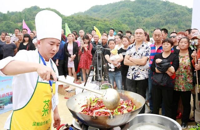  农村|农村俗语“鱼不蒜，牛不韭，肉不姜”，原来是这个意思，大厨解答