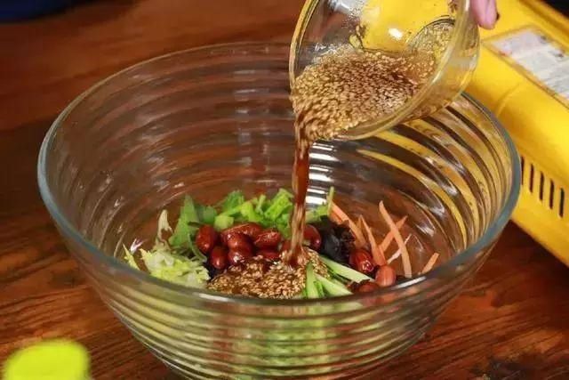  爽口|爽口凉拌菜，做法简单快速，3分钟就能上桌！