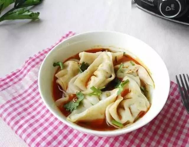  美味|教你在家制作美味的抄手美食，好吃不腻口！