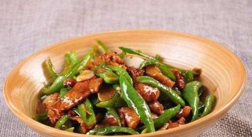  肉片|炒肉时，可别直接下油锅，记得多加“这2步”，肉片滑嫩还不粘锅