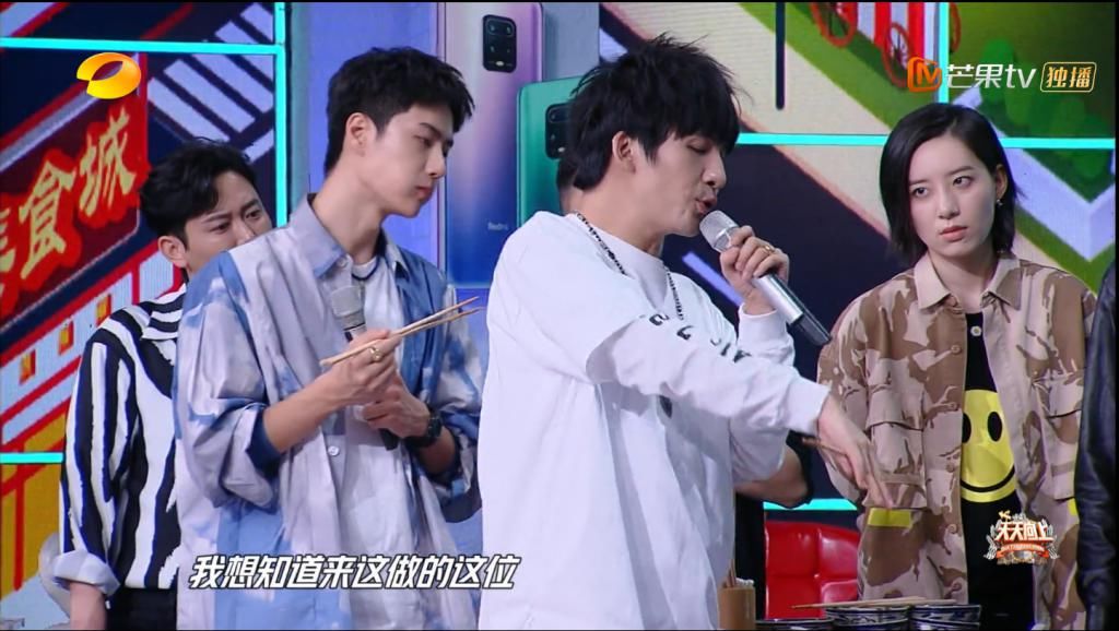 后出场|《天天向上》美食季来袭,各地夜宵展现地域特点,王一博在线吃播