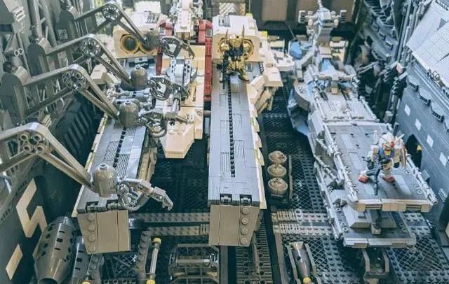  系列|模玩控：乐高MOC高达系列战舰