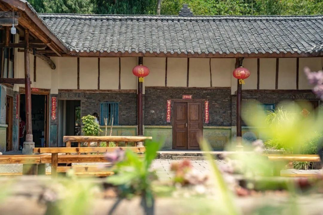 飞凤镇桥亭|村里有个桃花源!一起去吗~