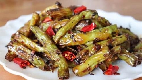  家常菜|家人吃不够的家常菜，香辣过瘾，看着就馋，多下两碗饭！