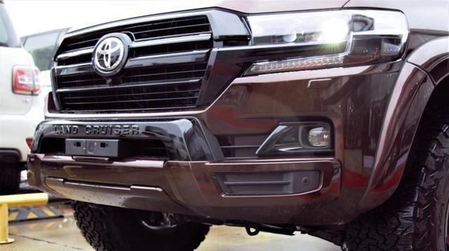  特别版车型|谁是最酷的酷路泽？酷路泽黑金刚当之无愧 有兴趣来看看