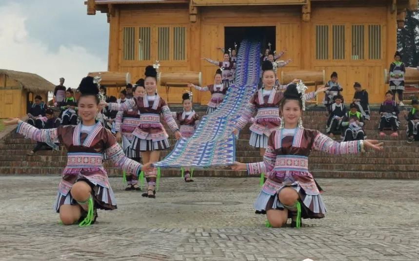  山脊|穿越“世外桃园”——山脊上的非遗走廊等你来“探秘”