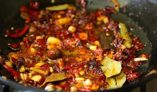  秋季|这道菜含钙量比牛奶还高，秋季最下饭毛豆做法，吃多滋补不长肉