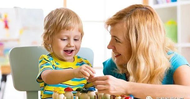 米粒妈|别信贵人语迟，宝宝语言发展黄金期，这样做最有效！