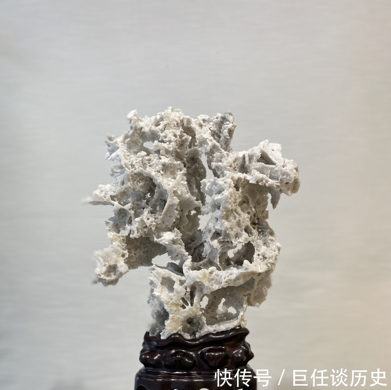 奇石|中国传统四大奇石,集聚鬼斧神工的昆石