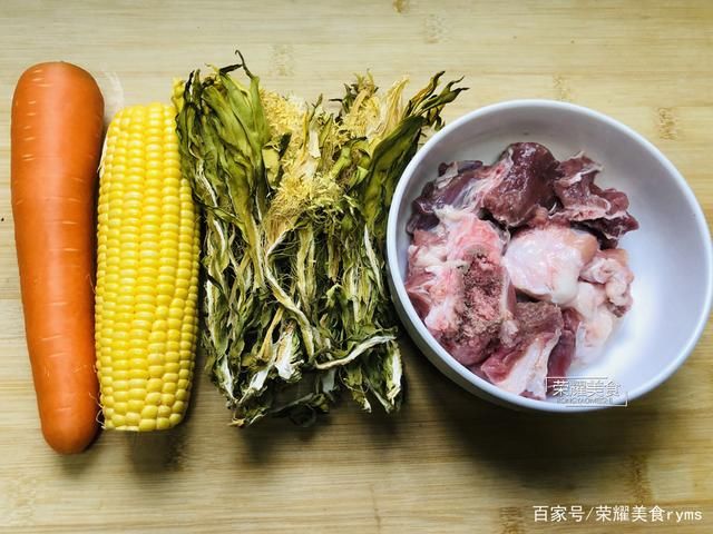  少不了|立秋后，汤水要多喝，一碗广式霸王花汤更是少不了，让它为你护航