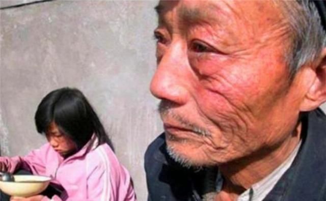 高考|学霸孙女高考只得47分,爷爷含泪请求复查,真实情况让人感动