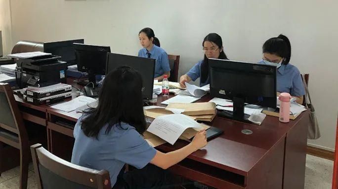 交叉|节前，交叉巡回检察组一行来到了揭阳监狱