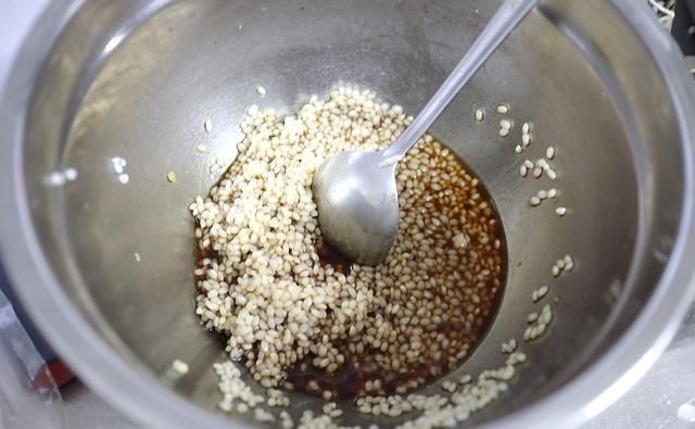 咸蛋|咸蛋黄粽子,吃一个就大呼过瘾,小吃变主食,粽子可以靠边站了