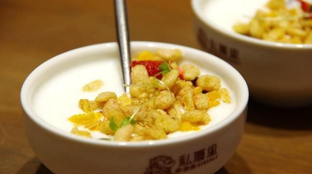  创新|私厦里寿宴，传统与创新一席可见