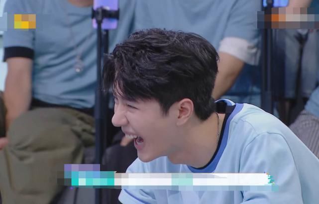  失控|《快本》王一博刷新形象，表情管理失控，游戏之王遭遇滑铁卢！