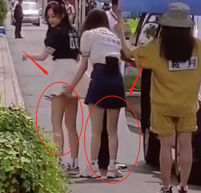  肤色|吴宣仪娜比参加跑男，看清二人的同框照，这肤色对比我没眼花吧？