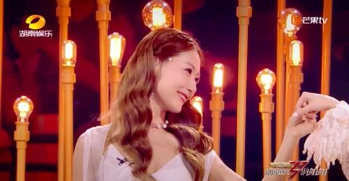  场面|金莎白冰再现《神话》名场面，又见玉漱和素素！张萌表情虐哭了