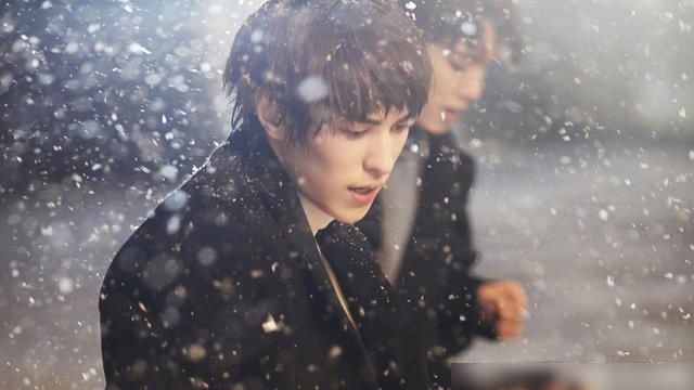  郭敬明|是敬业的郭敬明，为了《少年之名》，把导演作家的认证“抛弃”了