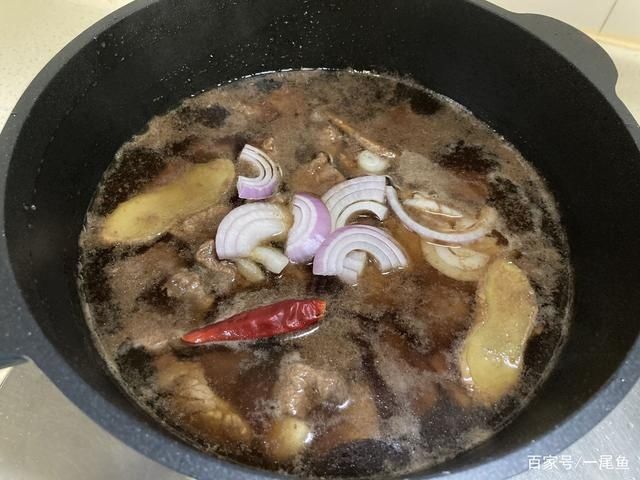 营养|秋天遇到这肉别手软,营养极高,炖一锅好吃到汤汁都不剩,太香了